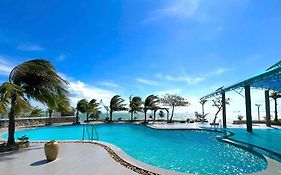 Hon Cau Resort & Restaurant